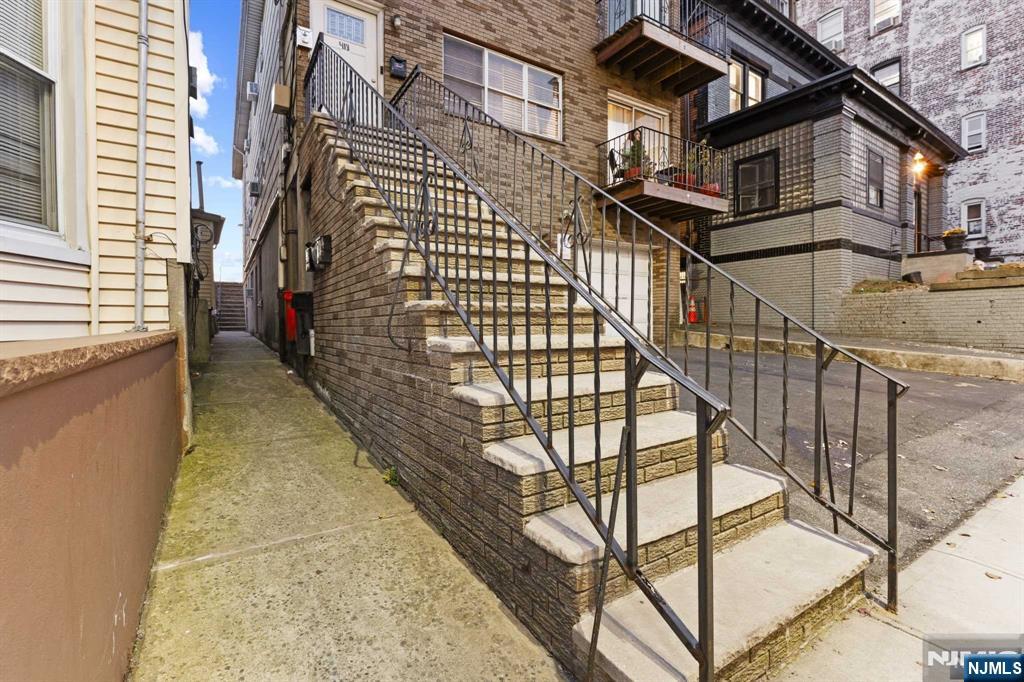 419 16th Street
