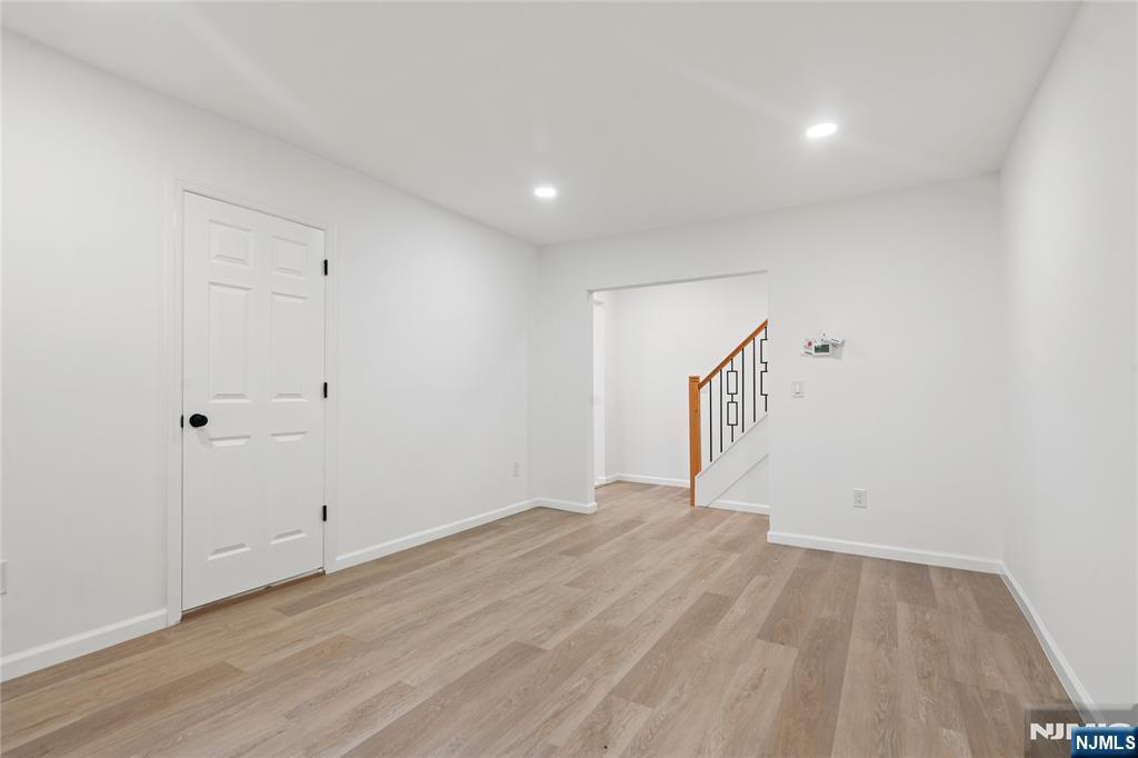 59 Hillside Avenue