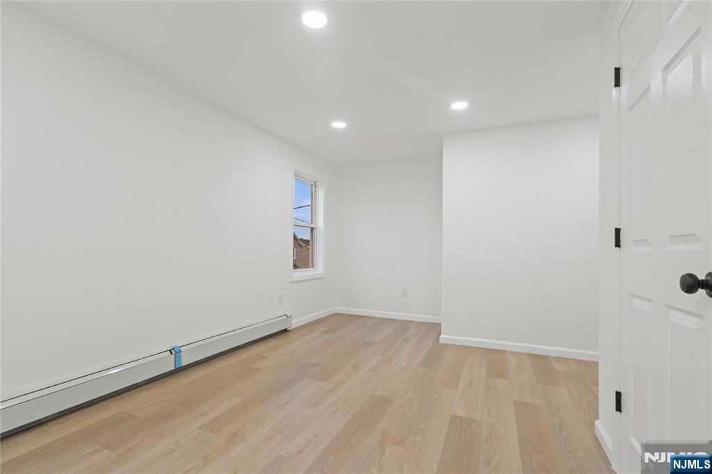 59 Hillside Avenue
