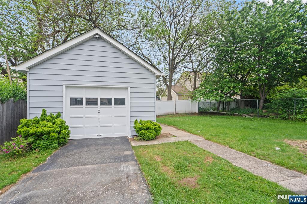 59 Hillside Avenue