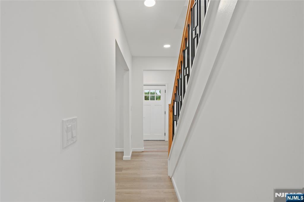 59 Hillside Avenue