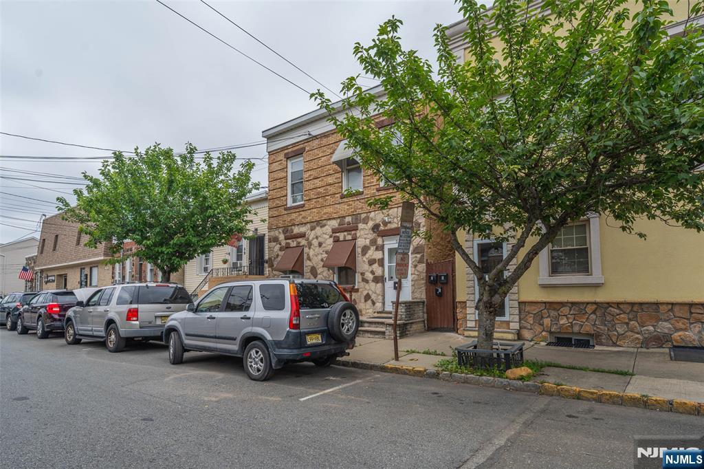 61 Heckel Street