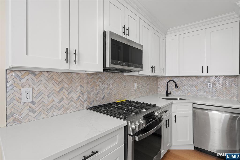 22 Franklin Avenue