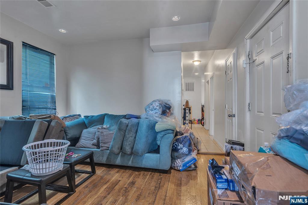 534 11th Street