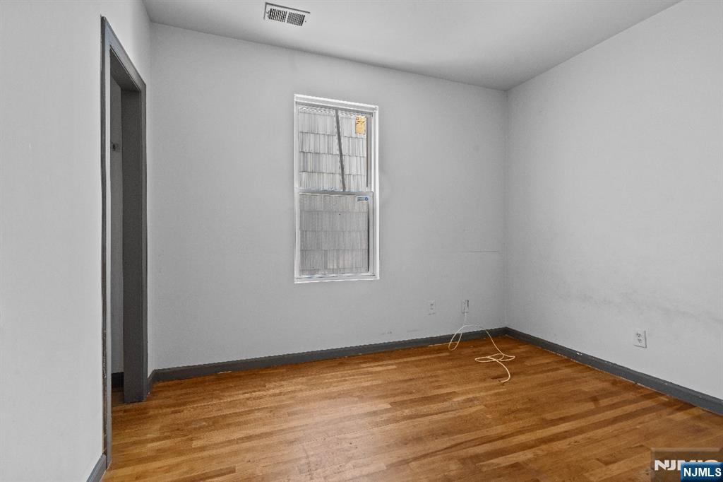 534 11th Street
