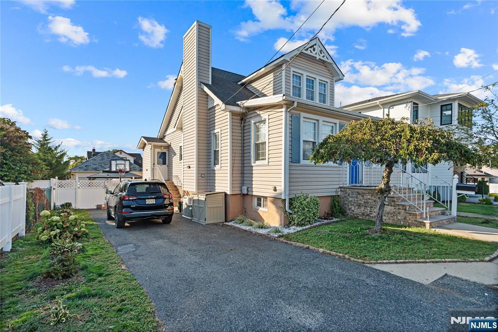 1041 Stonewall Lane