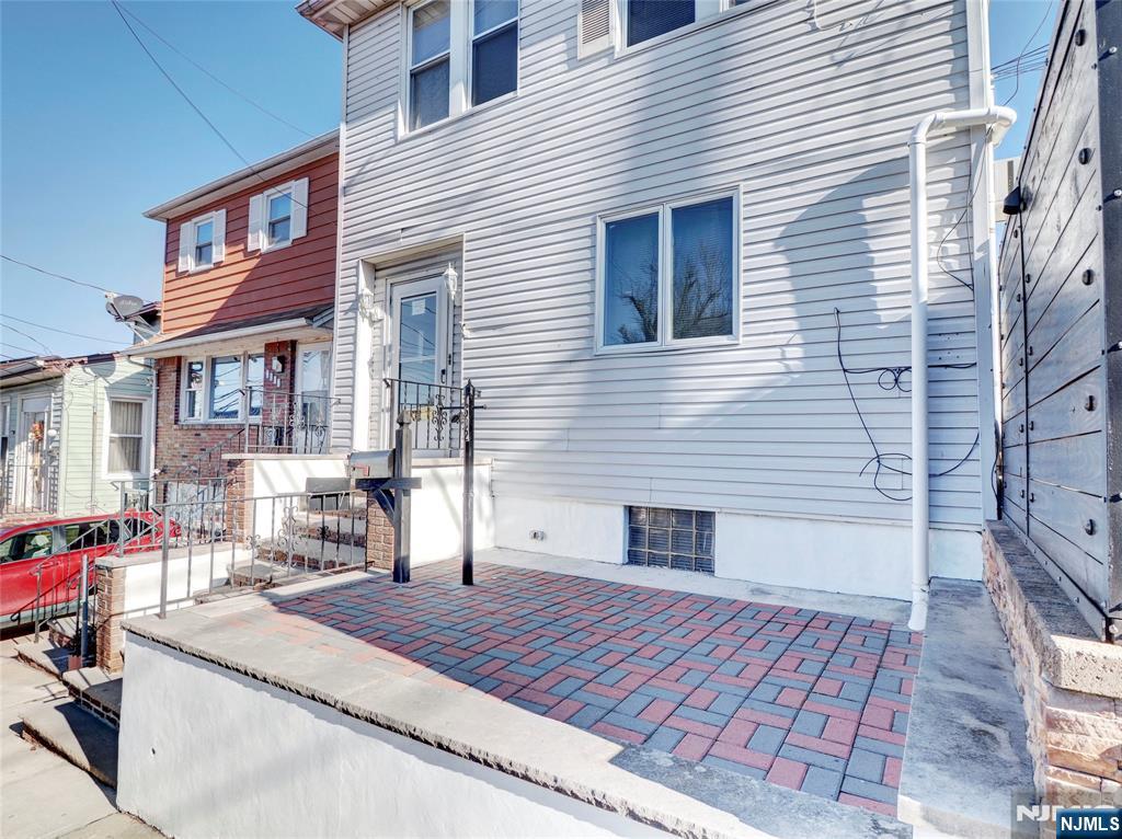 1502 85th Street