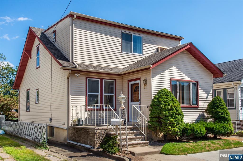 112 Boyle Avenue