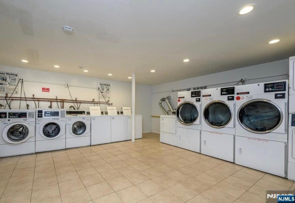 245 Johnson Avenue K5