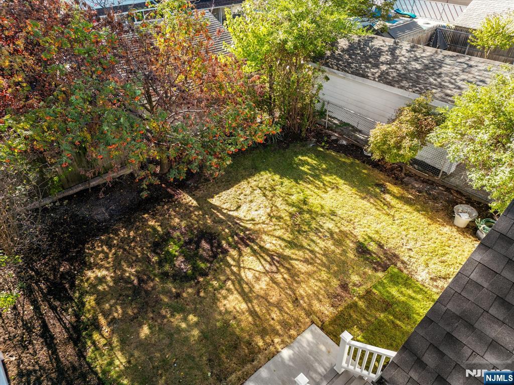 8 McKenzie Avenue
