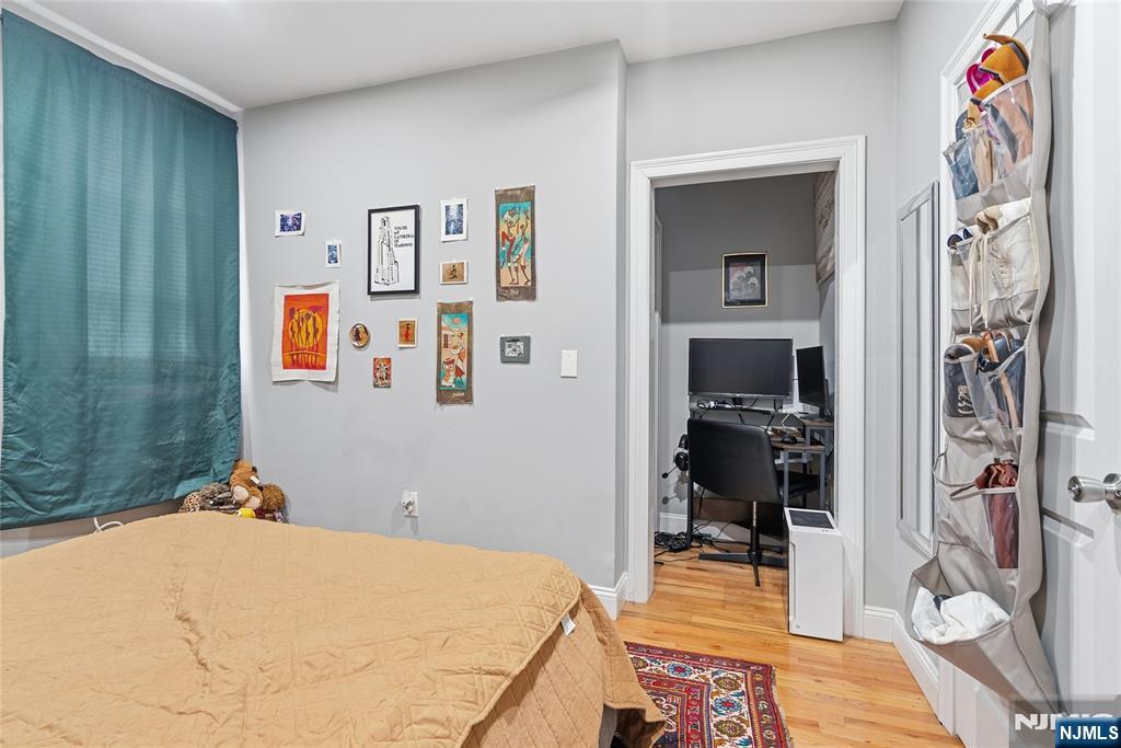 137A Dekalb Avenue