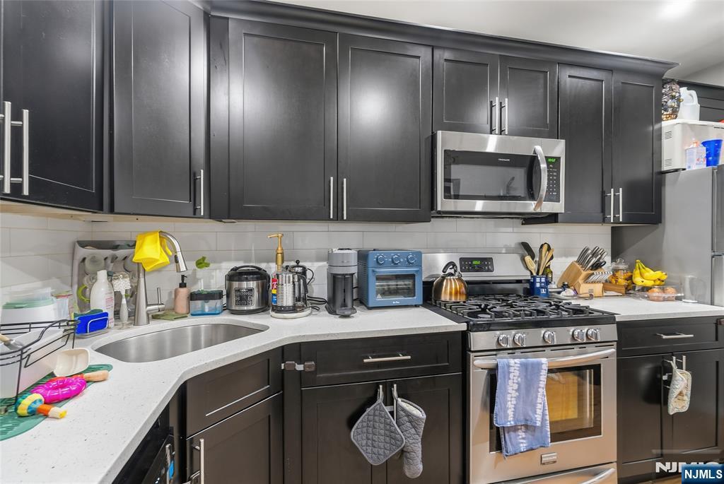 137A Dekalb Avenue