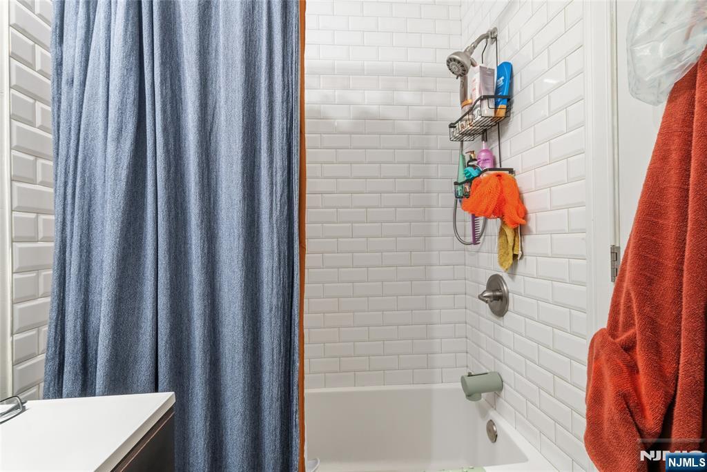 137A Dekalb Avenue