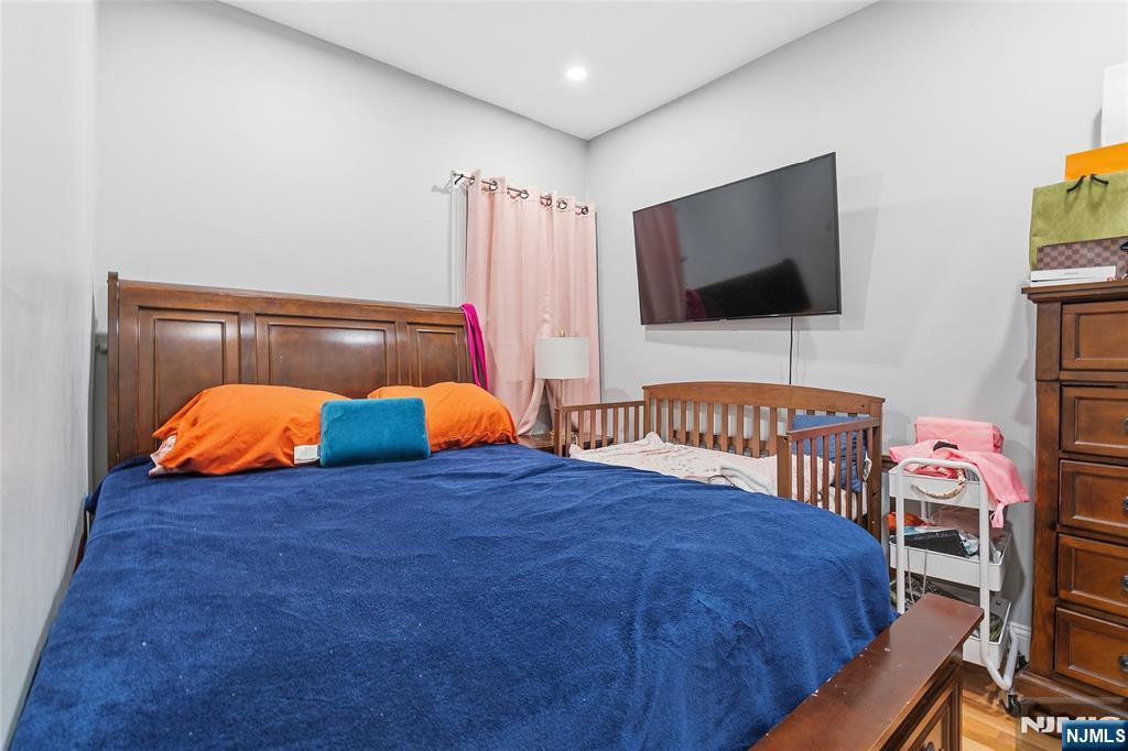 137A Dekalb Avenue