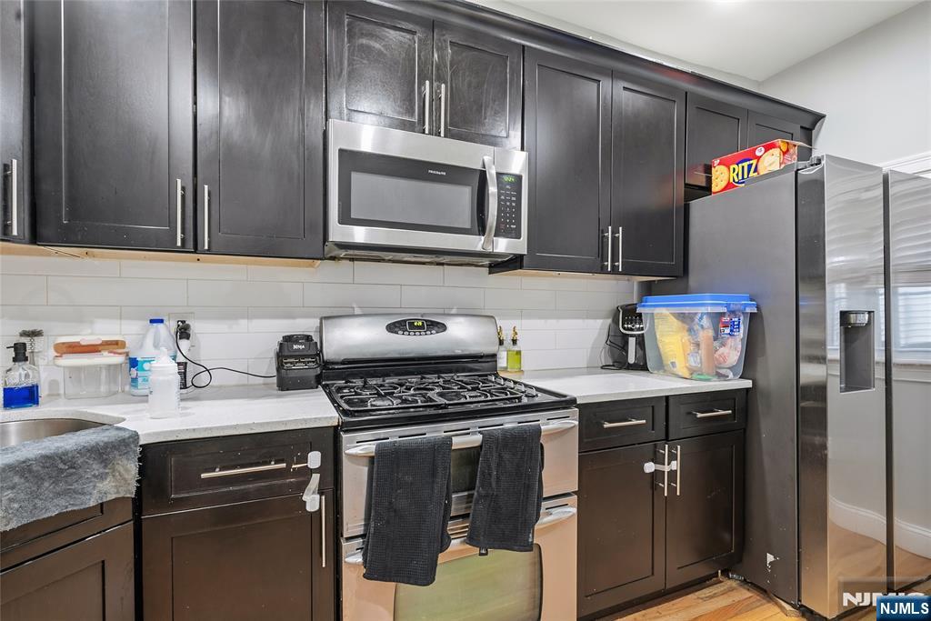 137A Dekalb Avenue