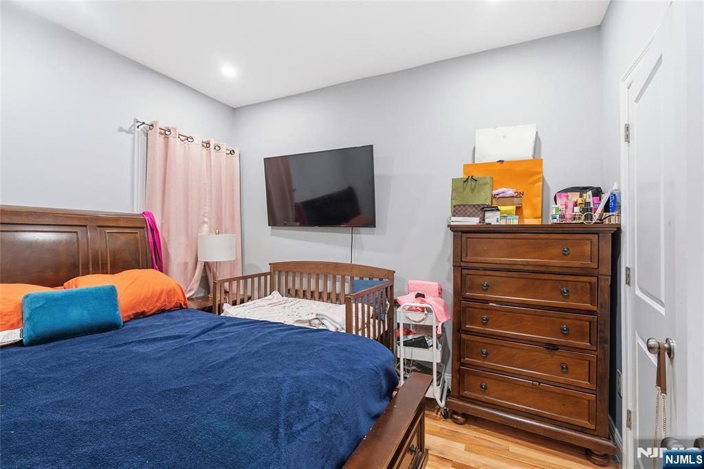 137A Dekalb Avenue