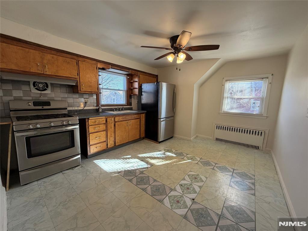 362-366 Preakness Avenue