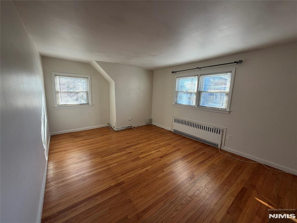 362-366 Preakness Avenue