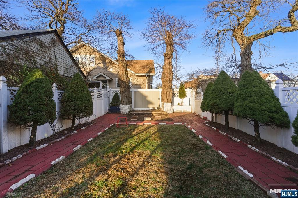 60 Winant Avenue