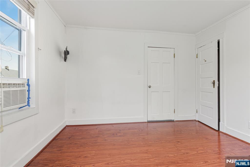 60 Winant Avenue
