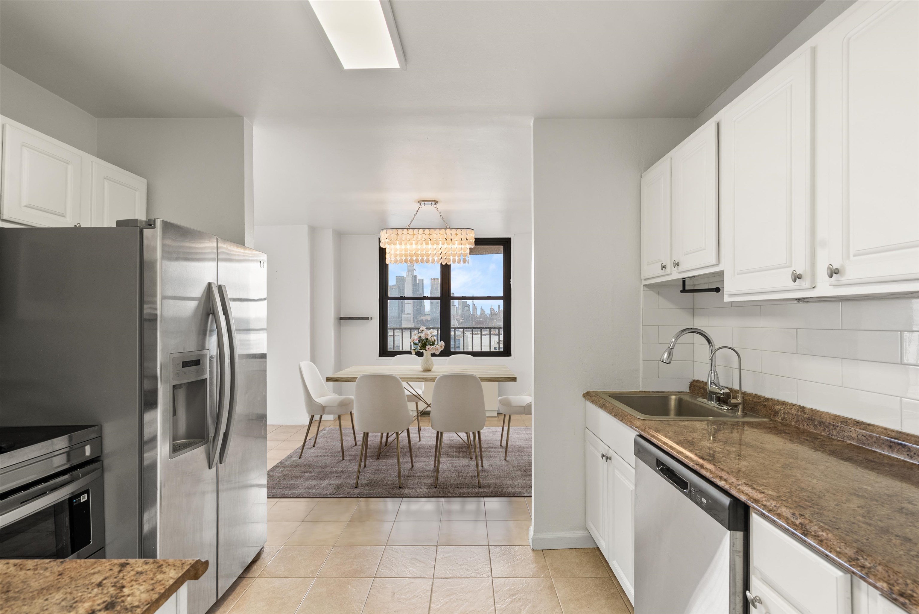 380 MOUNTAIN RD Unit: 403