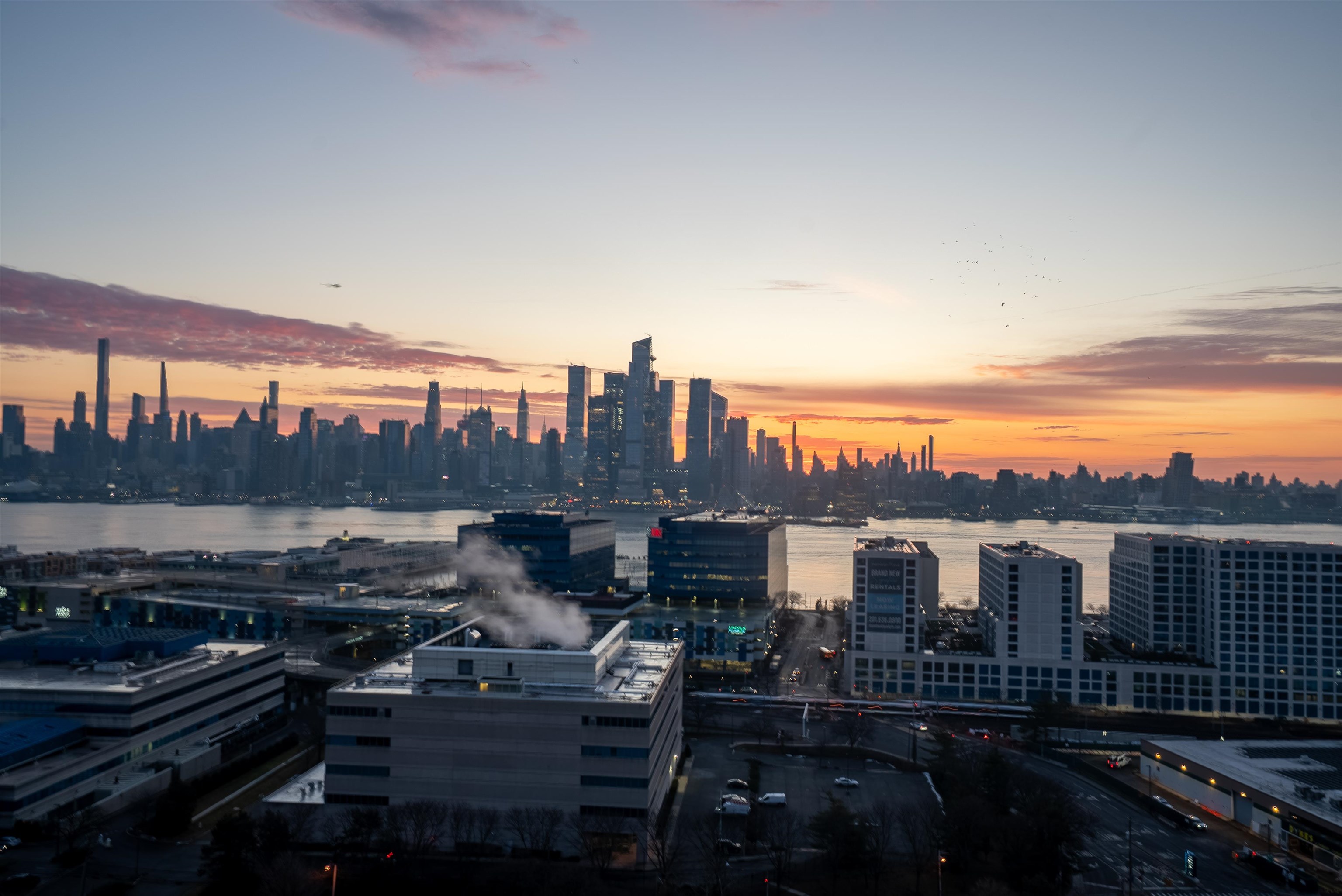 380 MOUNTAIN RD Unit: 403