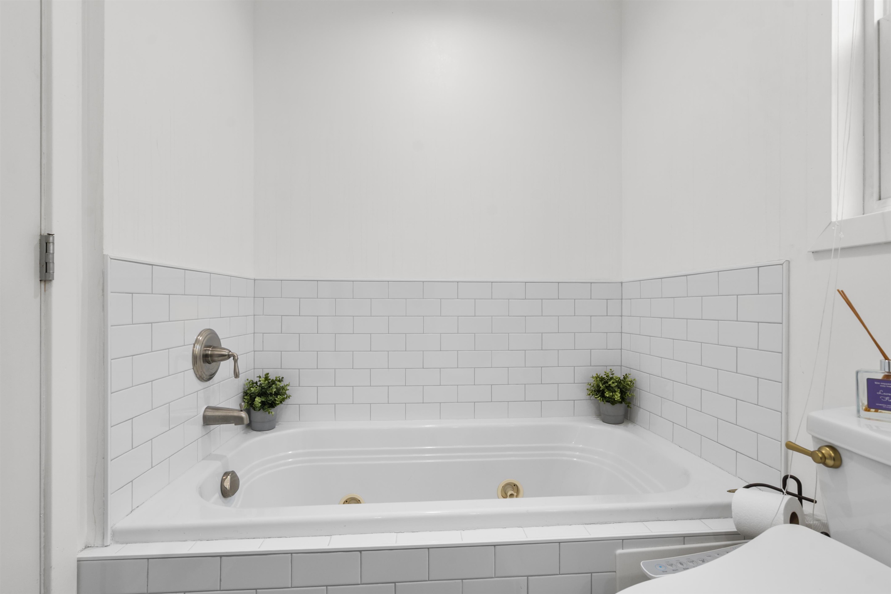 817 7TH ST Unit: A