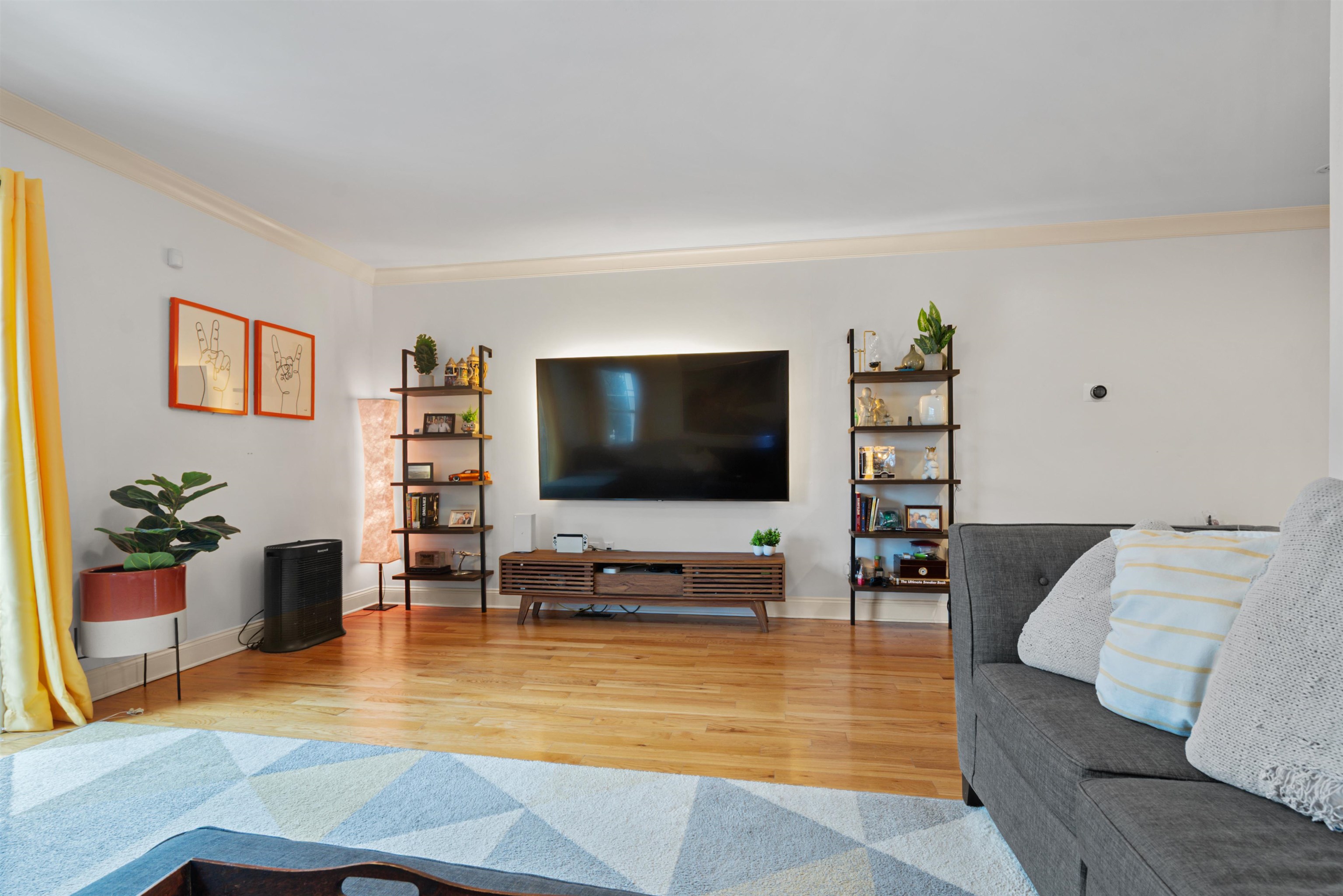 817 7TH ST Unit: A