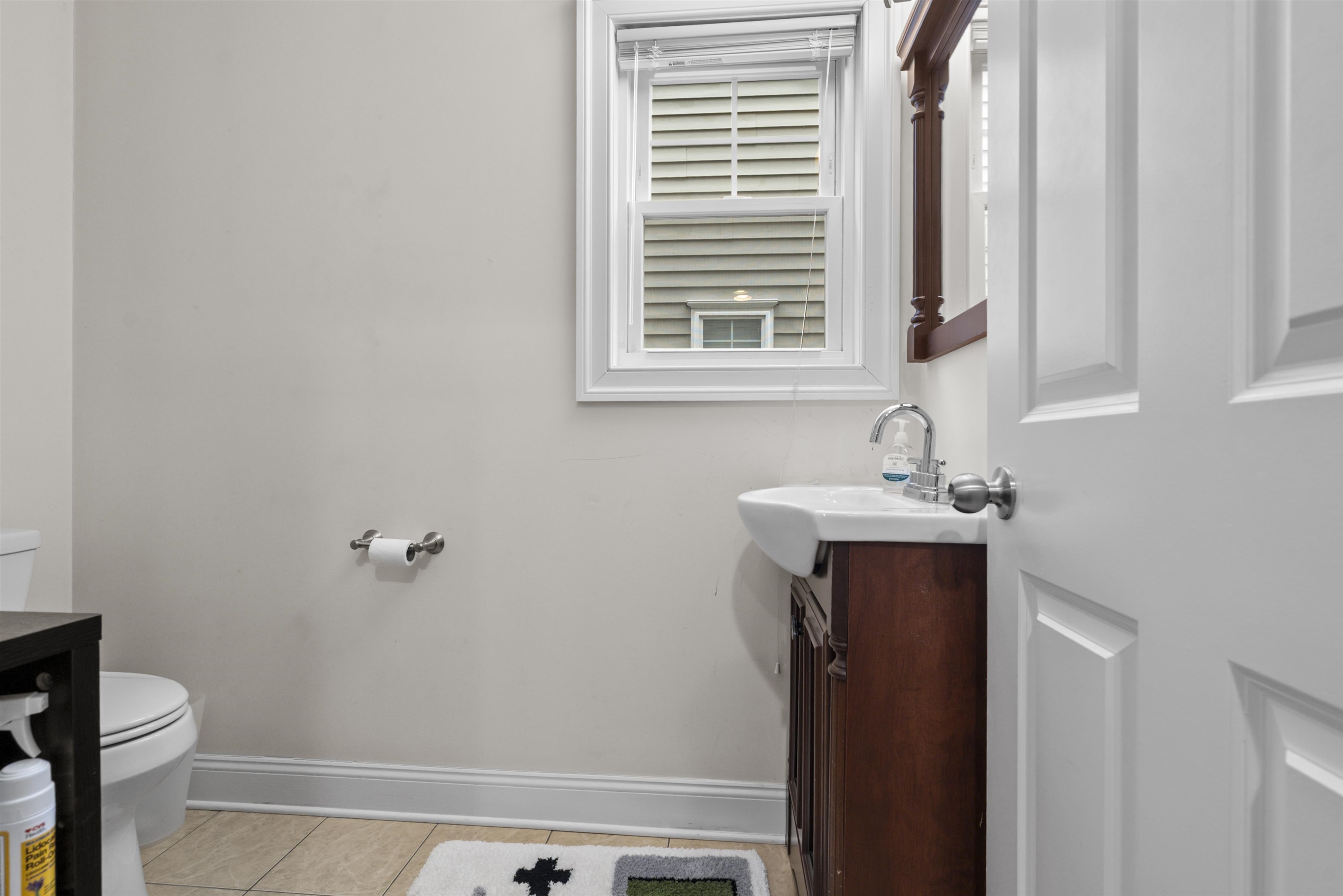 817 7TH ST Unit: A