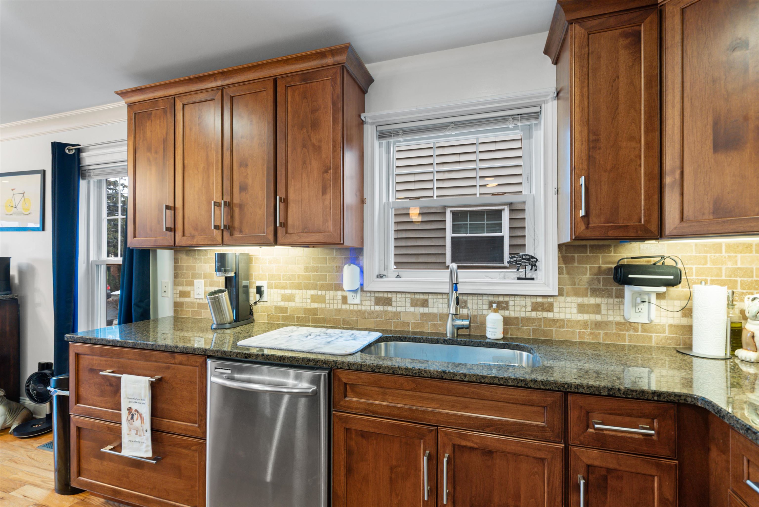 817 7TH ST Unit: A