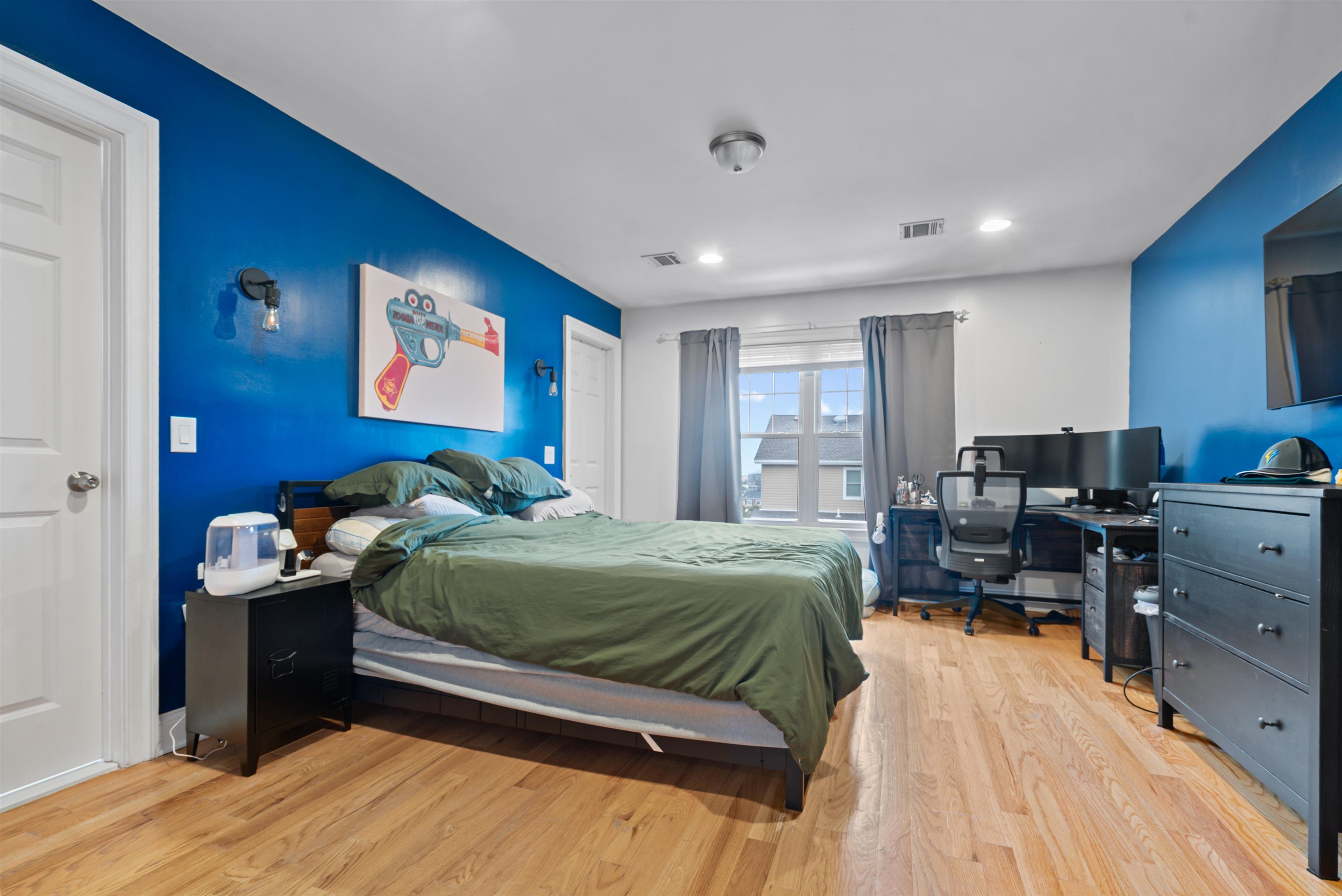 817 7TH ST Unit: A