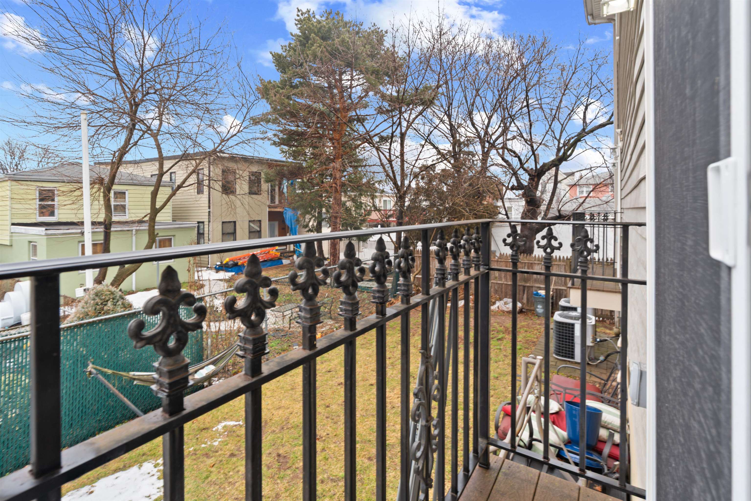 817 7TH ST Unit: A