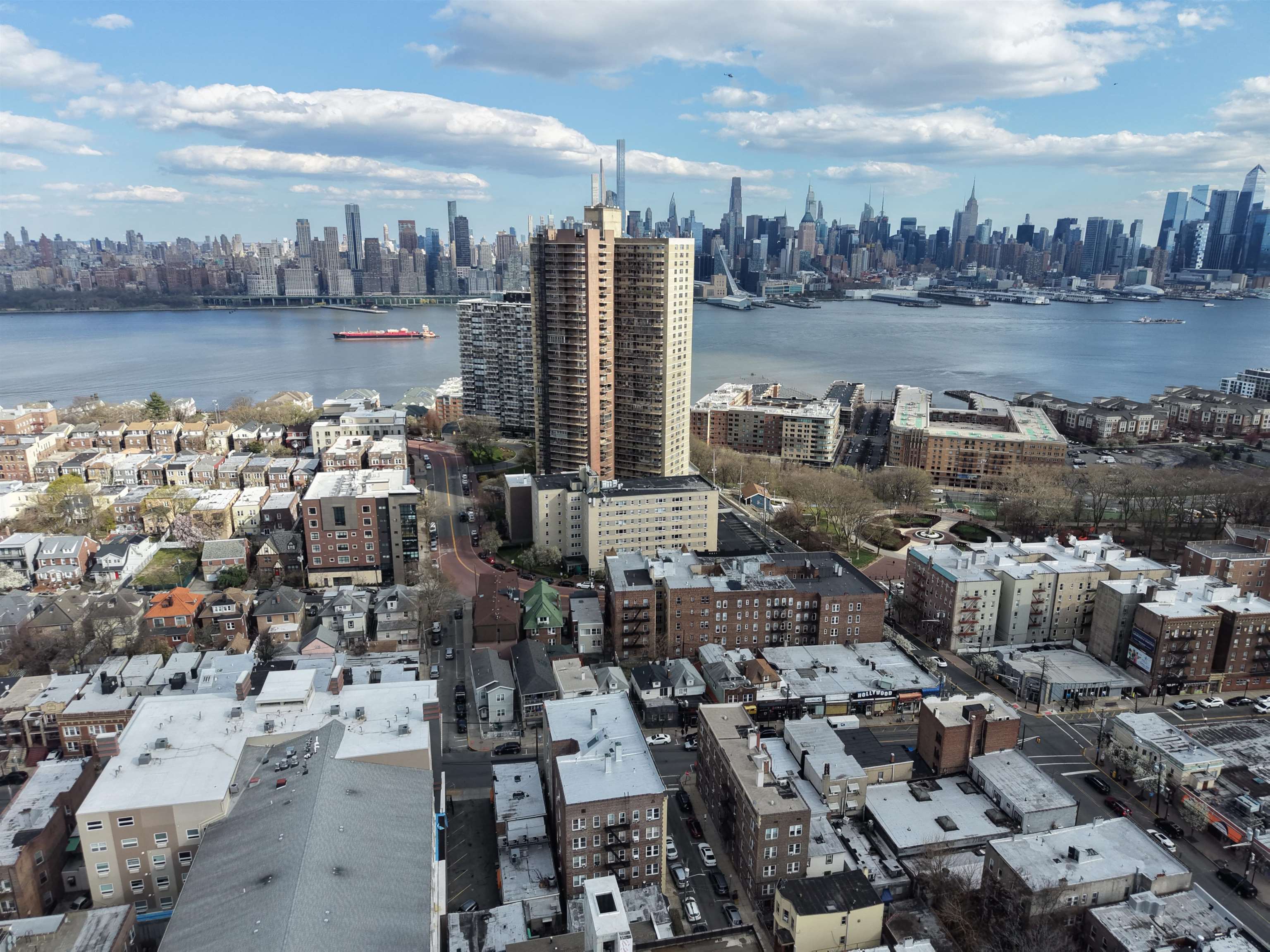 103-105 WESTOVER PL Unit: 3