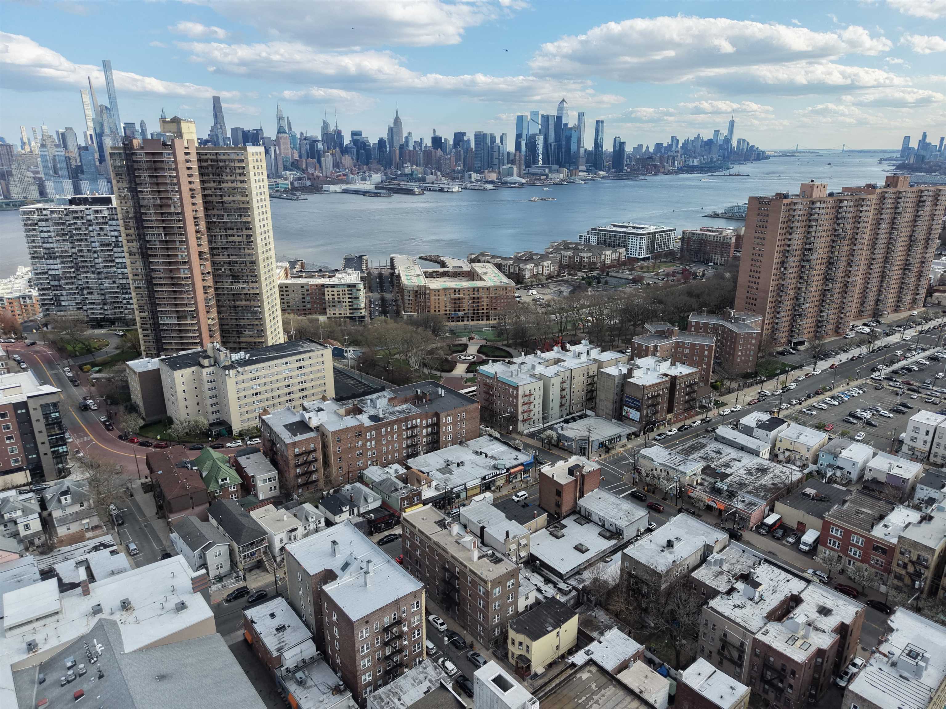 103-105 WESTOVER PL Unit: 3