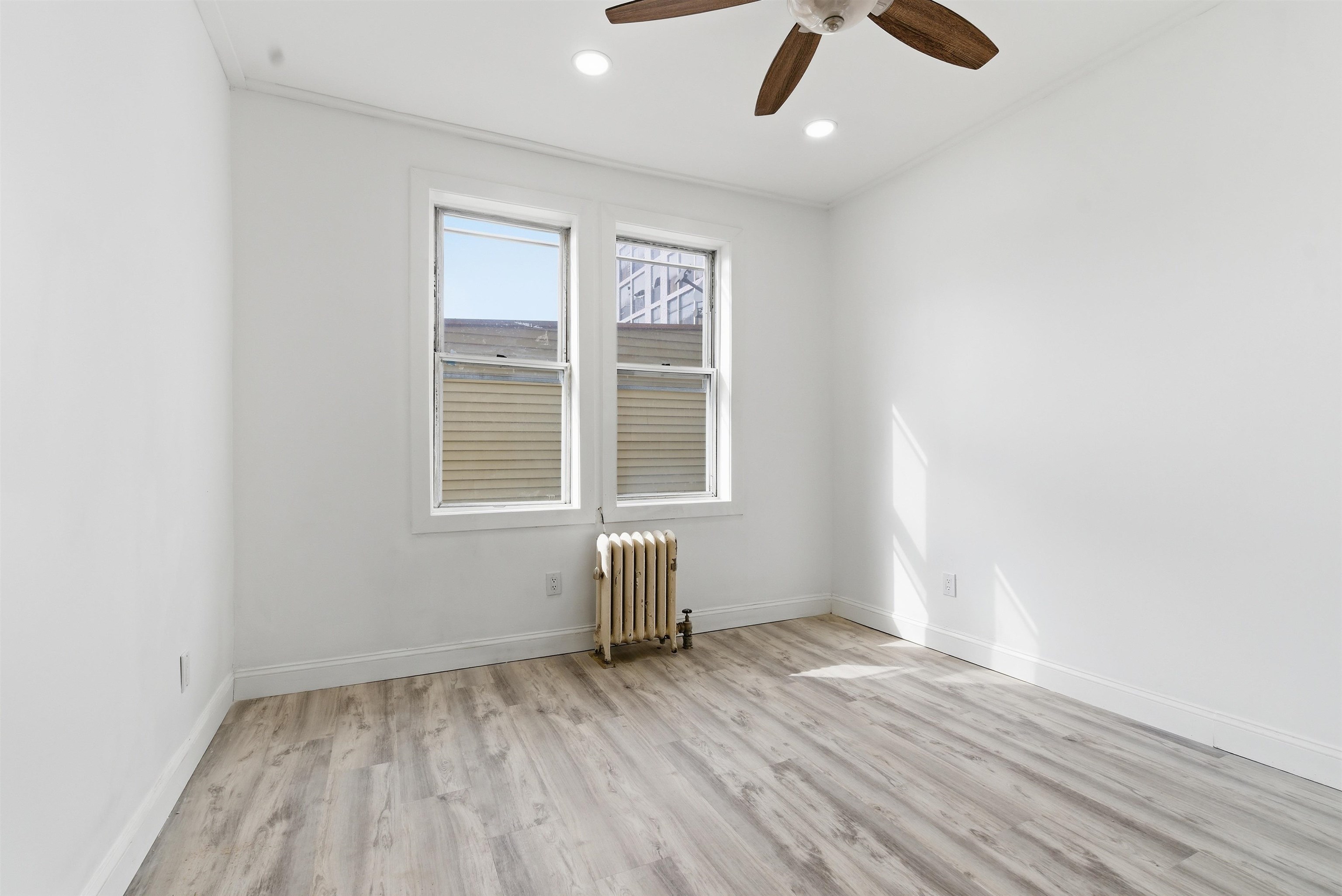 103-105 WESTOVER PL Unit: 3