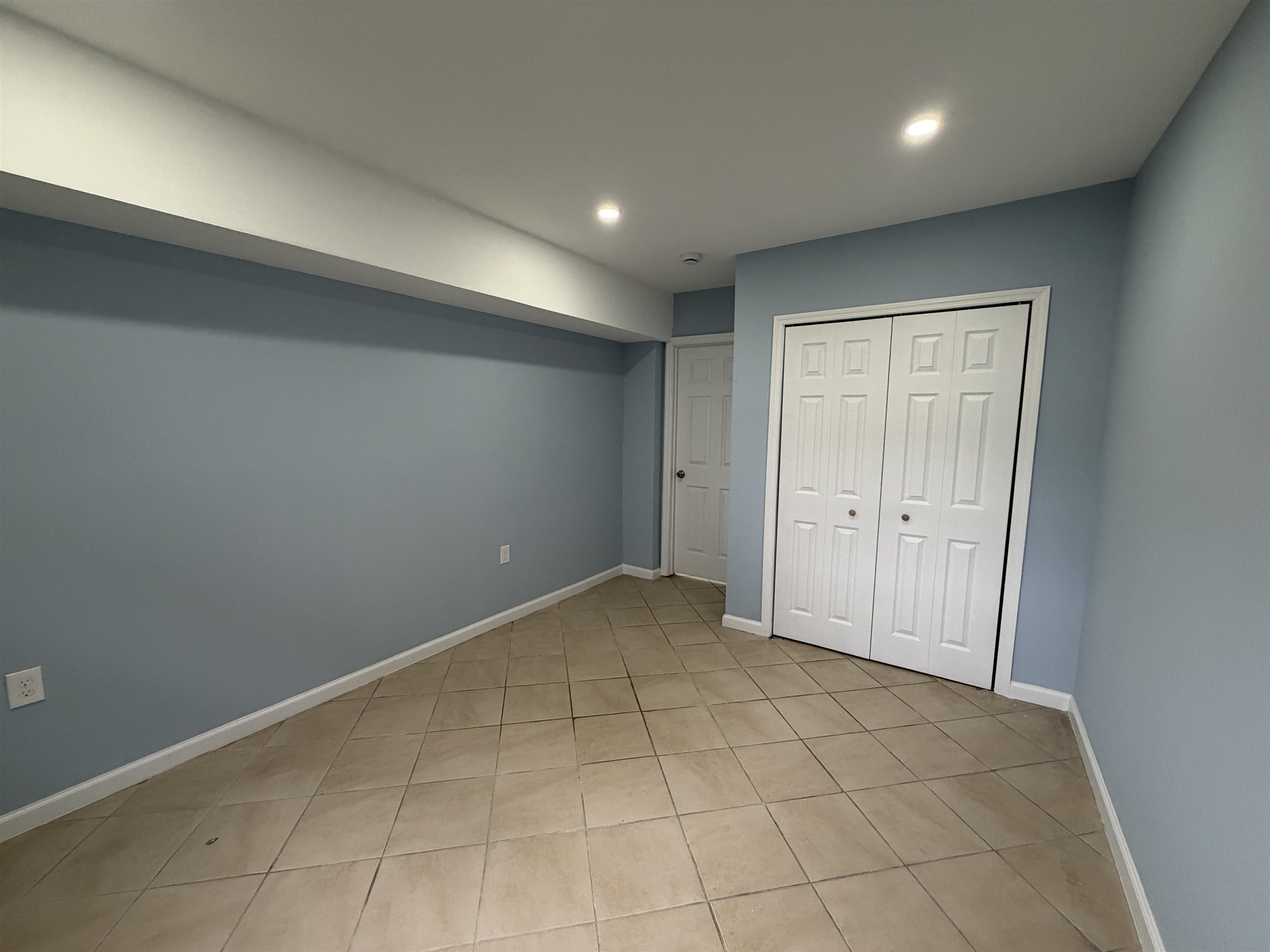 14 ACORN RD Unit: 1