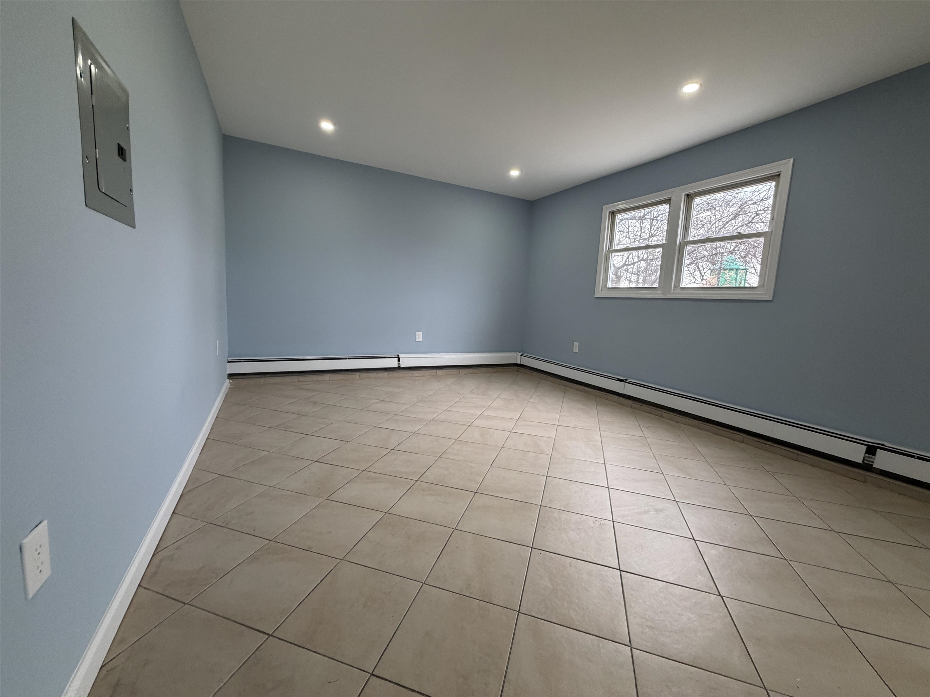 14 ACORN RD Unit: 1