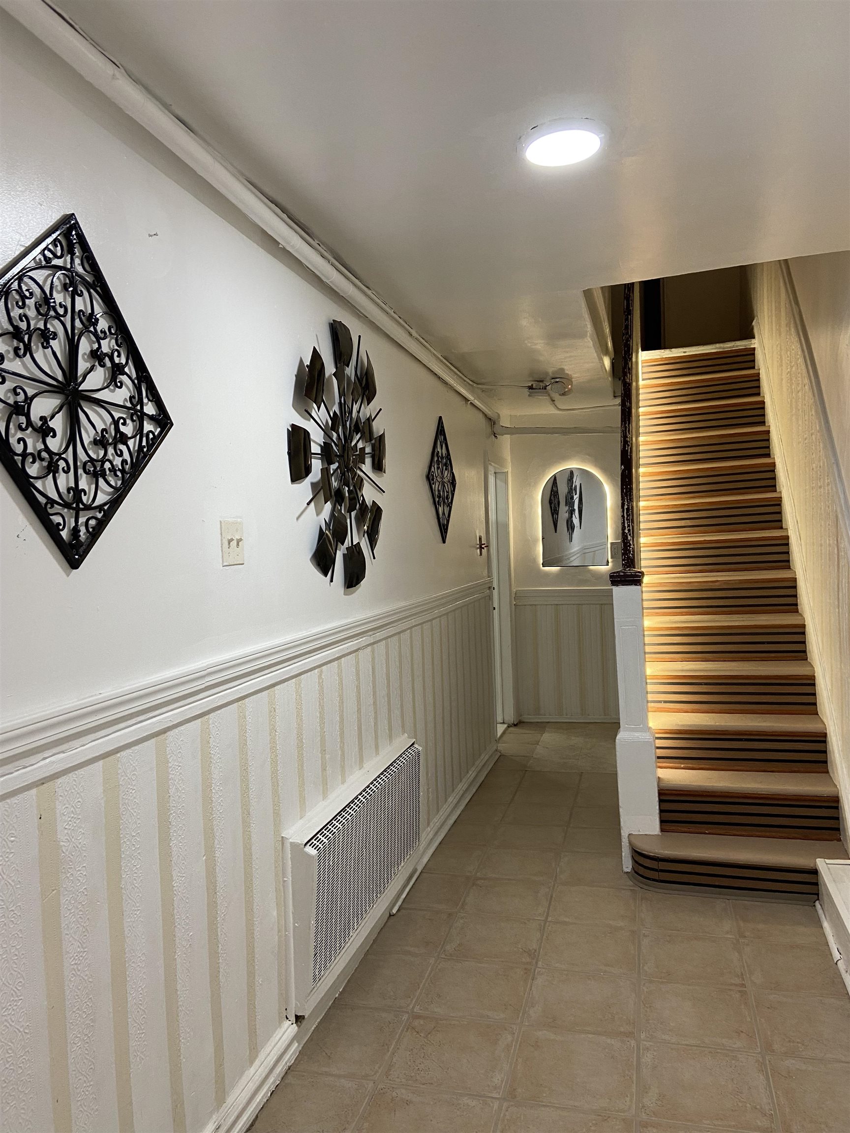 477 MERCER ST Unit: 1