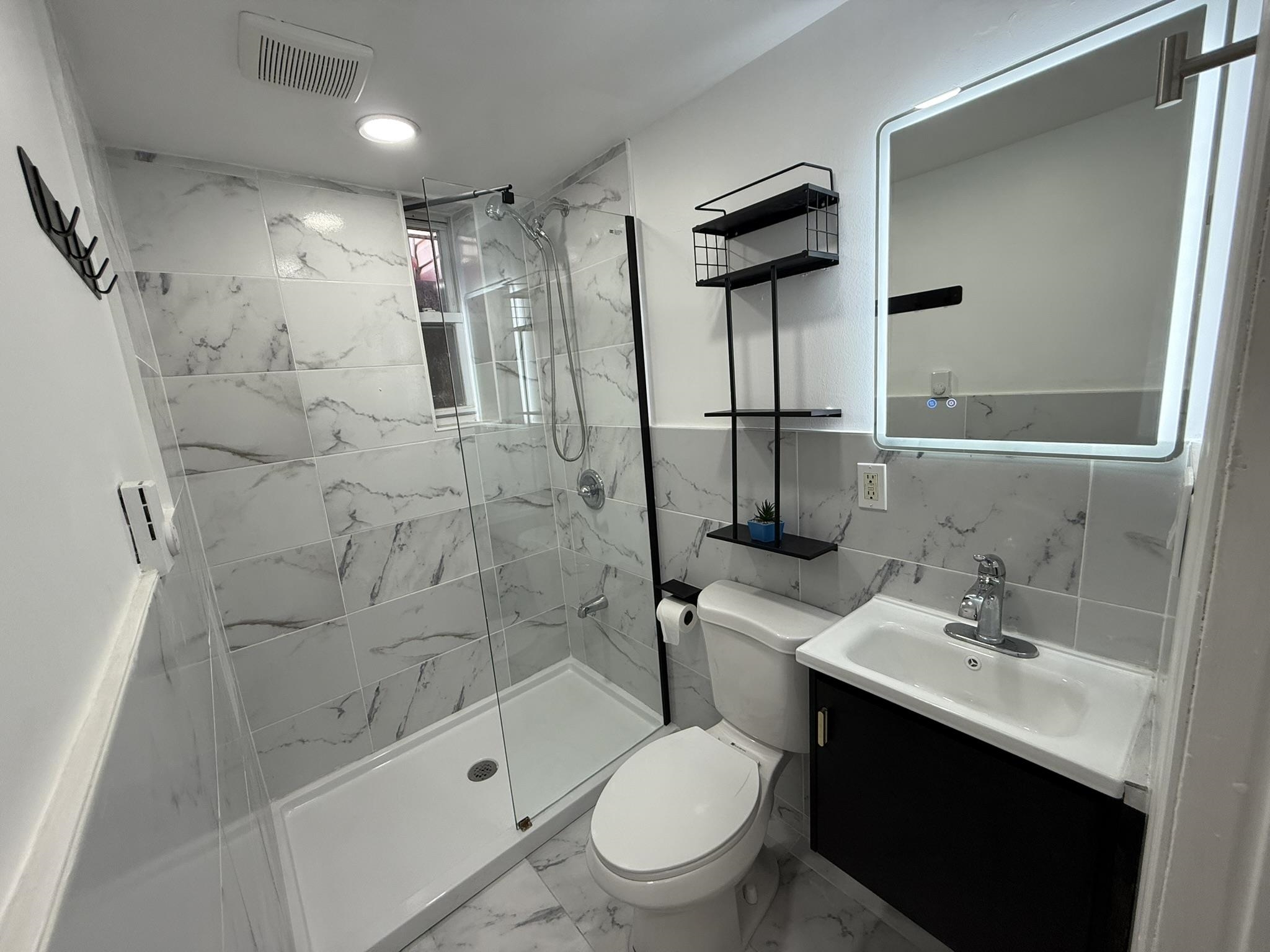 477 MERCER ST Unit: 1
