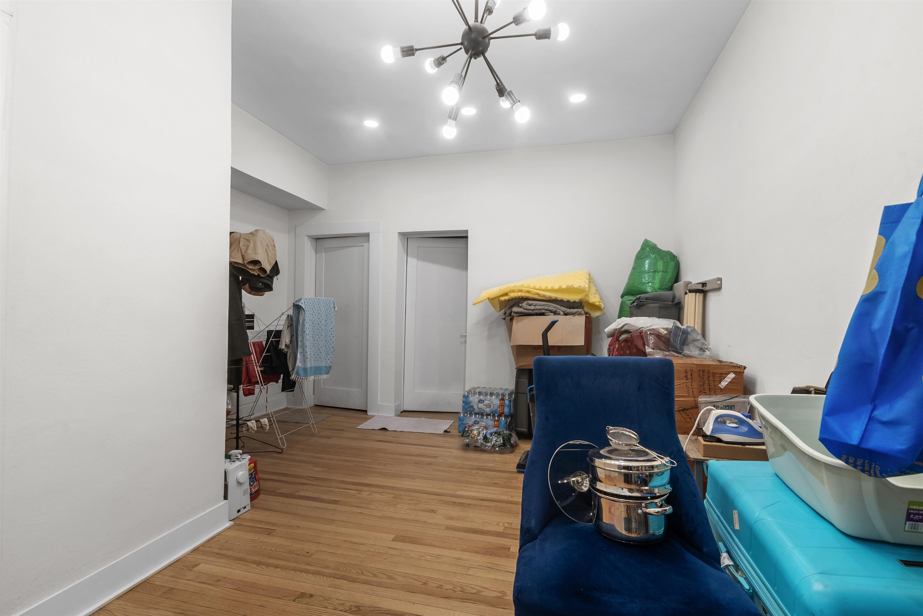 486 CENTRAL AVE