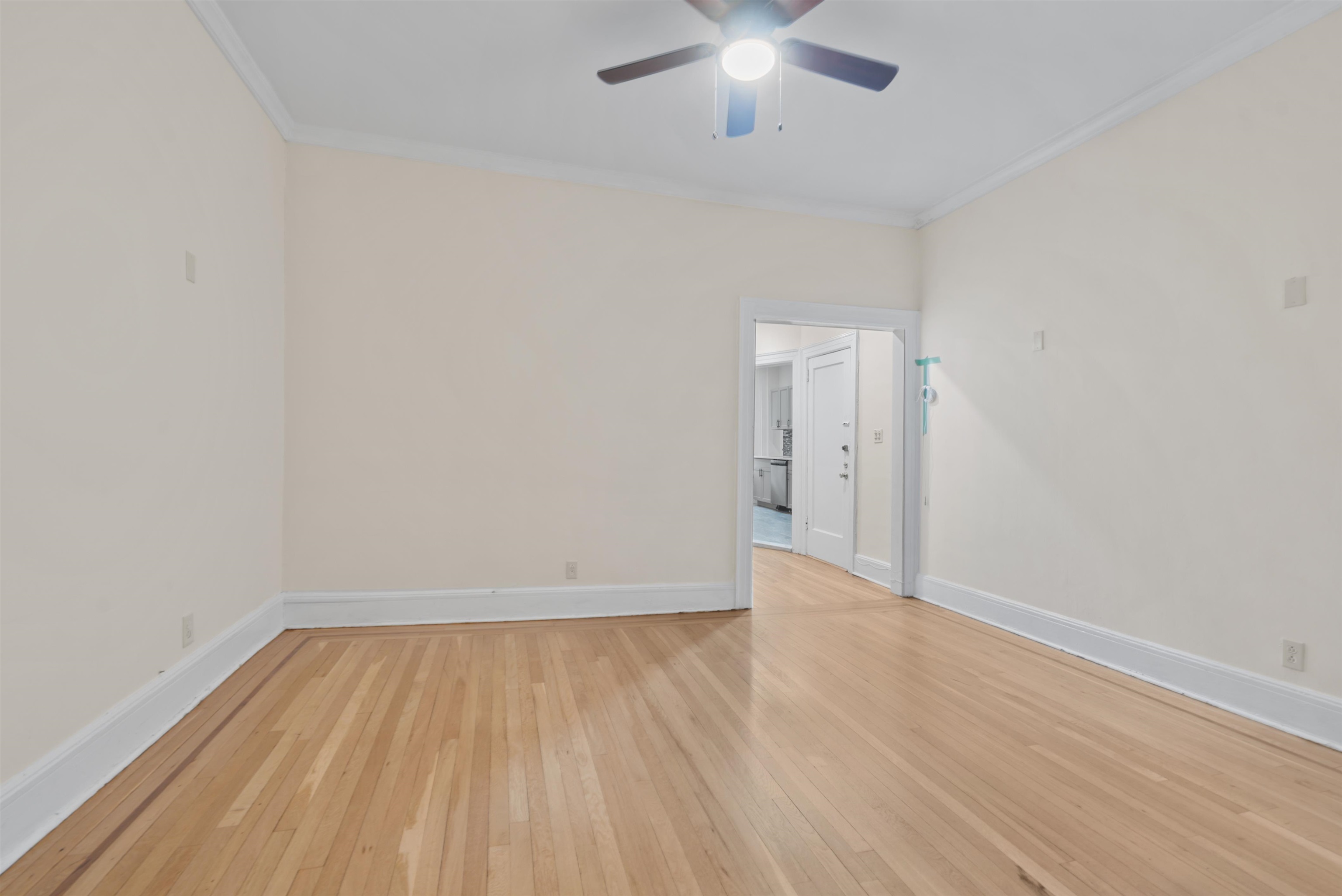 486 CENTRAL AVE