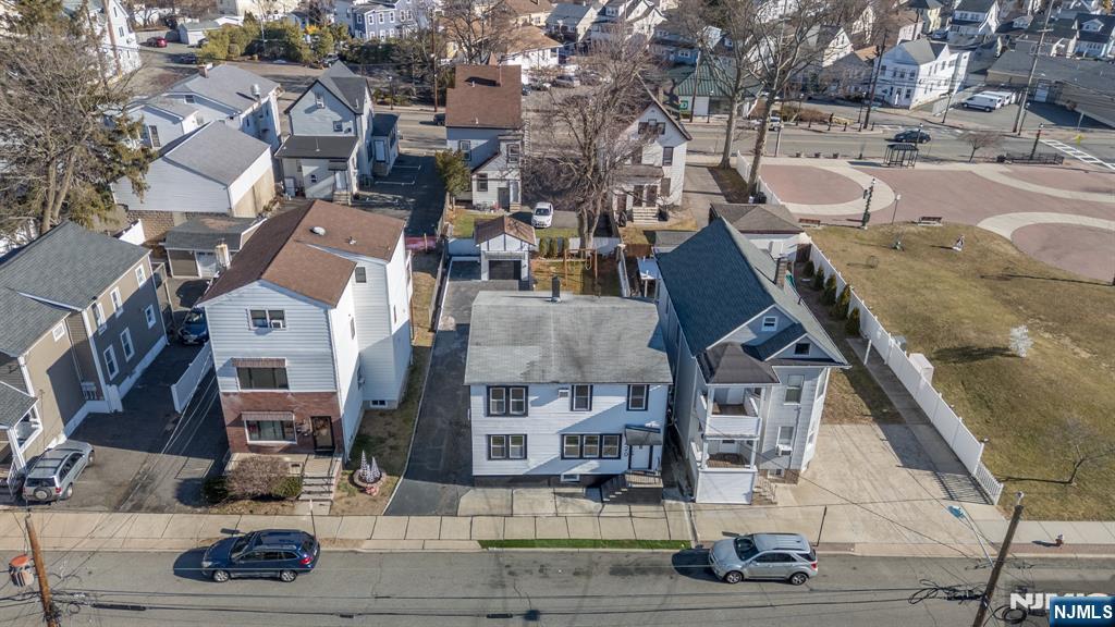 420 Morrissee Avenue