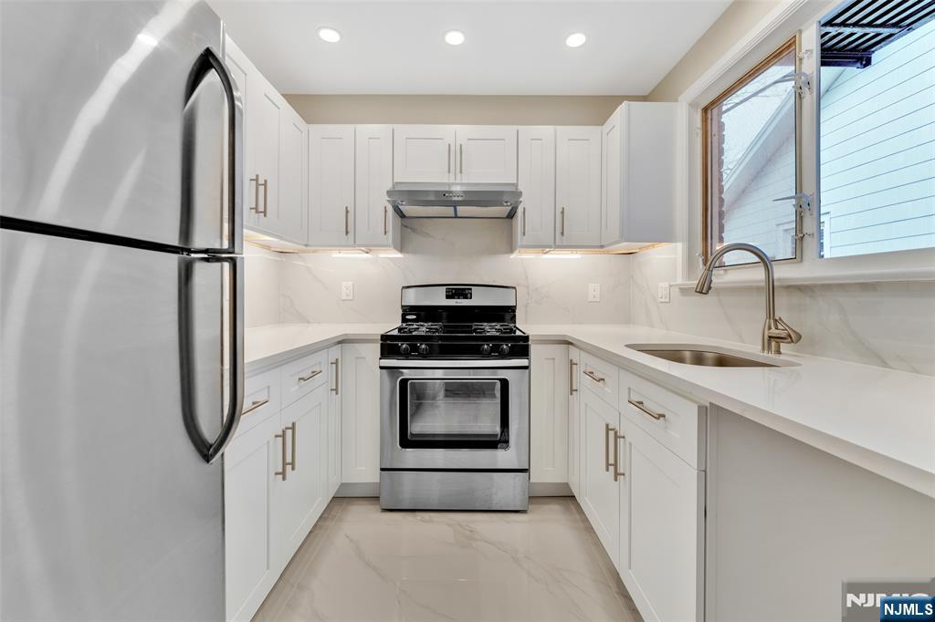 203 Brinkerhoff Street 1