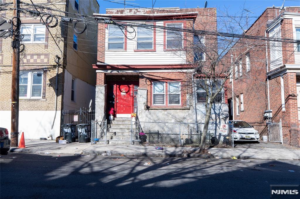 411 15th Street