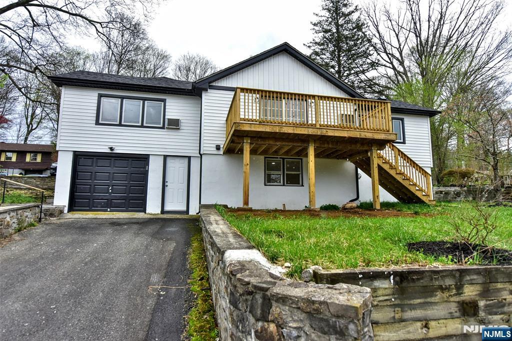 56 E Lake Shore Road