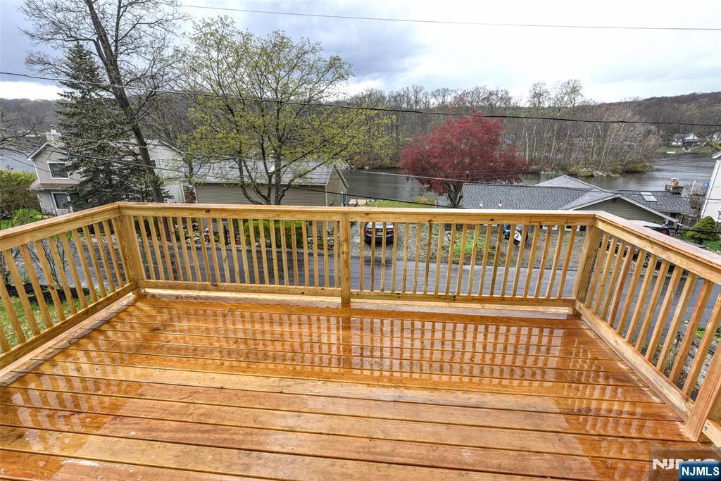 56 E Lake Shore Road