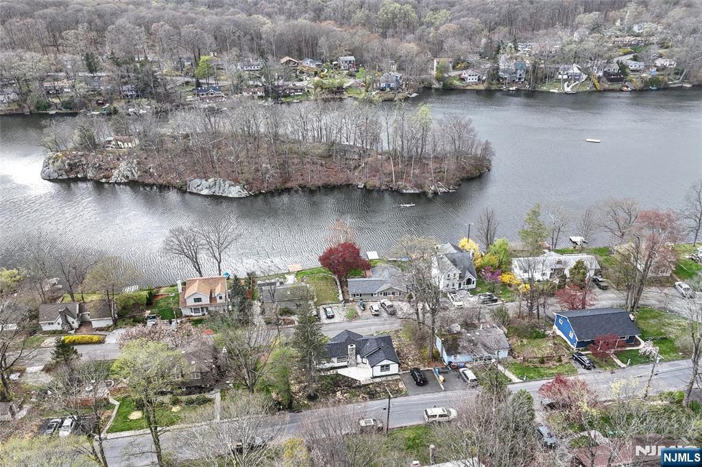 56 E Lake Shore Road