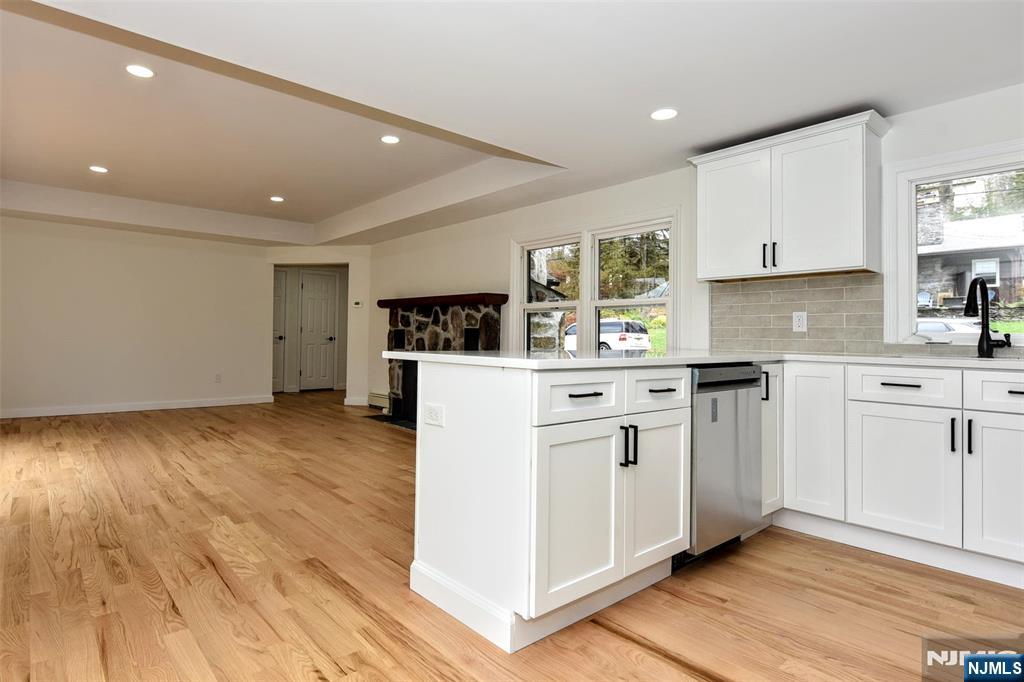 56 E Lake Shore Road