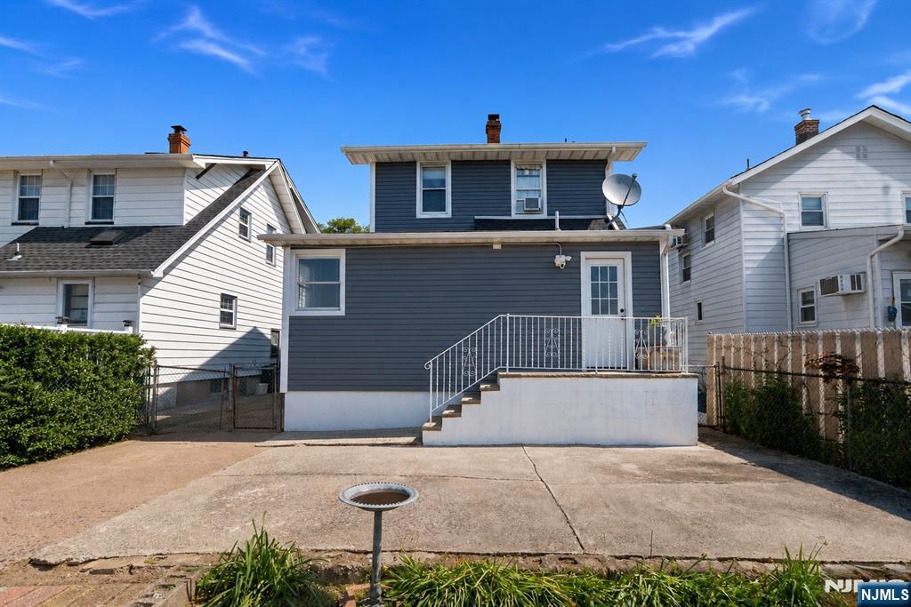 208 Page Avenue