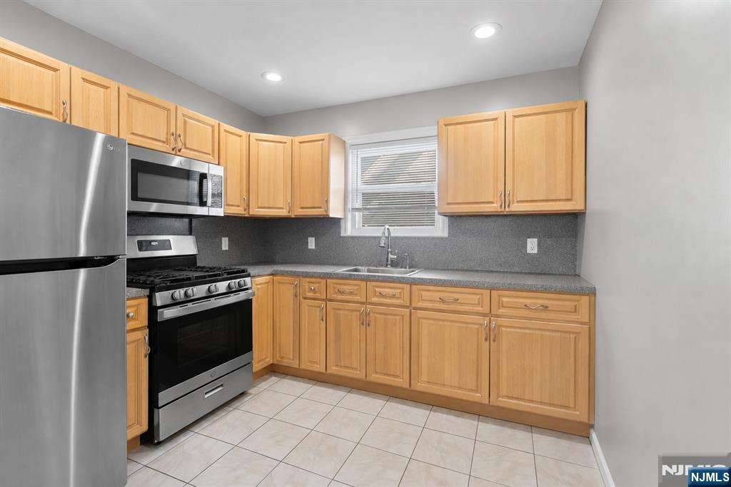 208 Page Avenue